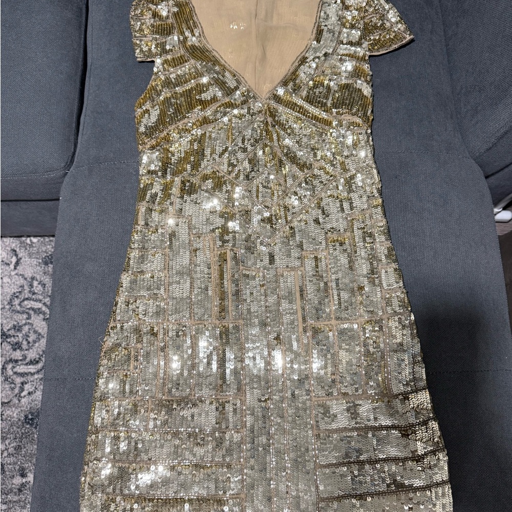 Elegant Gold Sequin Dress